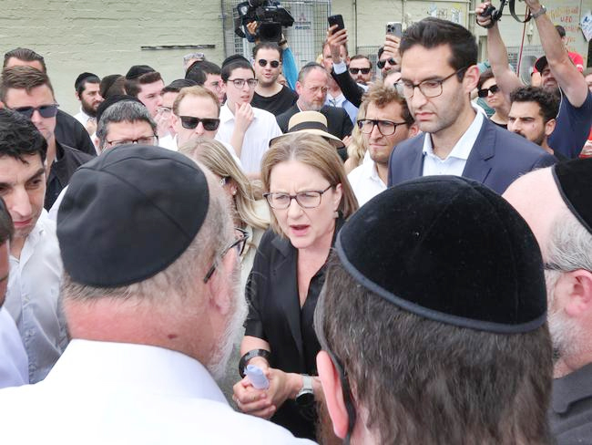 Jewish community despises terror attack at Adas Israel synagogue as government buries its head in the sand to protect its interests