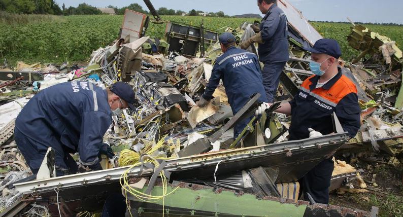 وزيرة الخارجية بيني وونغ تجدد وعدها بمحاسبة روسيا على إسقاط الطائرة الماليزية MH17